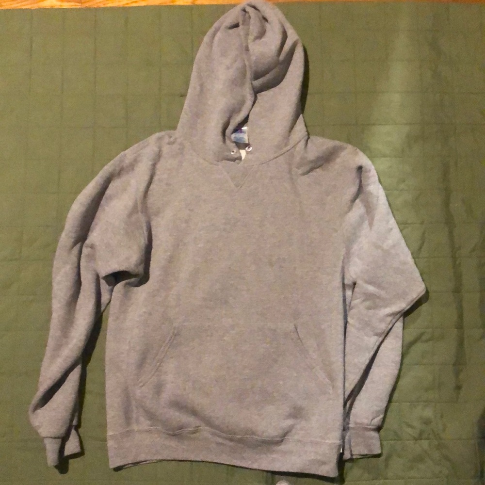 Simple Classic gray pullover.  Vintage.